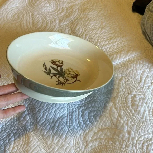 Flintridge china, made in California flowered dish. Free with bundle! - Picture 5 of 8